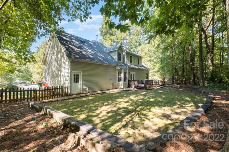 Property image 5 at 12104 Meadow Post Lane, Charlotte, NC 28269