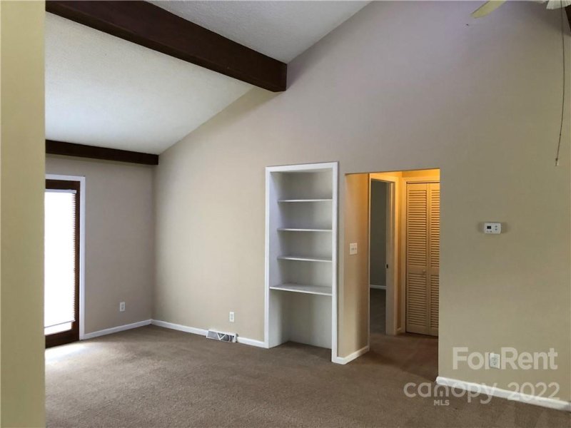 Property image 3 at 300 Rock Creek Drive, Lincolnton, NC 28092