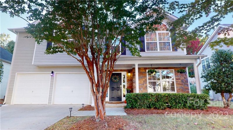 Property image 2 at 3857 Parkers Ferry Drive, Fort Mill, SC 29715