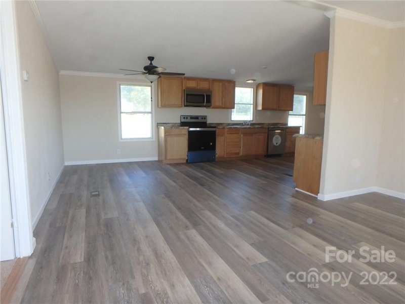 Property image 3 at 1210 Lynn Lane, Catawba, NC 28609