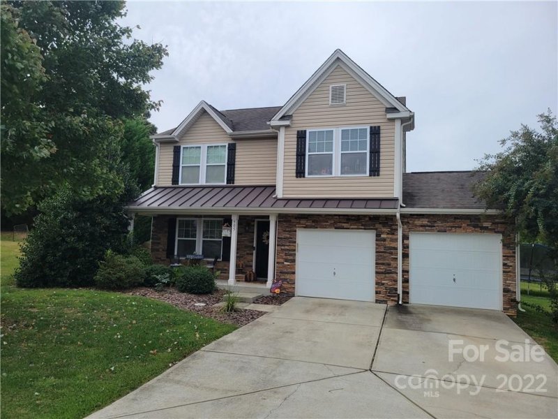 Property image 2 at 905 Douglas Court, Albemarle, NC 28001