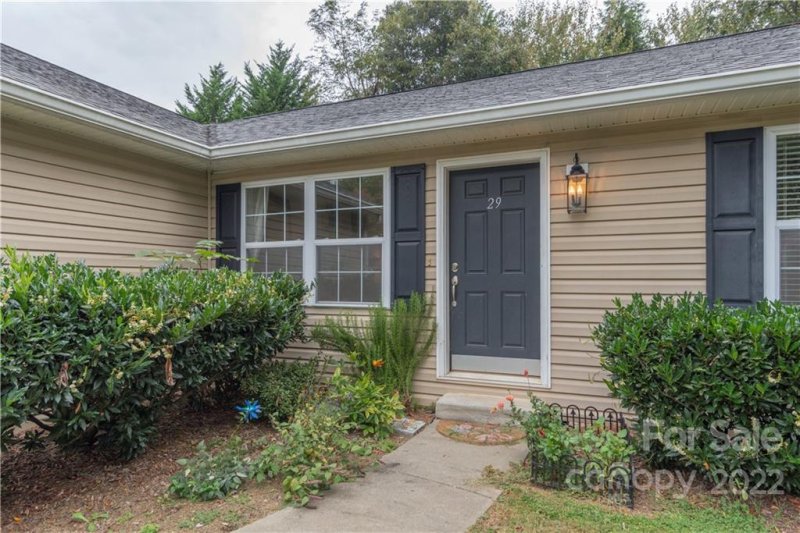 Property image 2 at 29 Kirby Road, Asheville, NC 28806