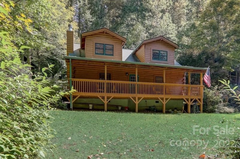 30 Whistling Oak Trail