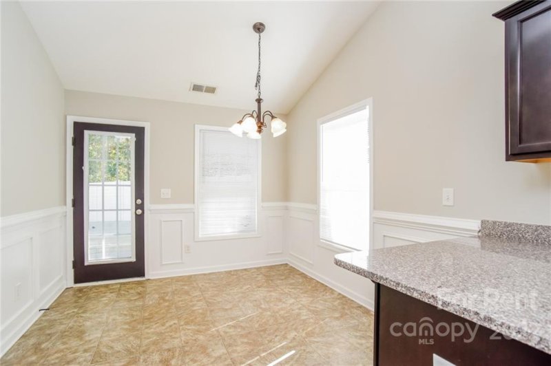 Property image 5 at 270 Makayla Court, Fort Mill, SC 29715