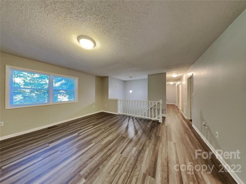 Property image 2 at 413 S Toria Drive, Statesville, NC 28625