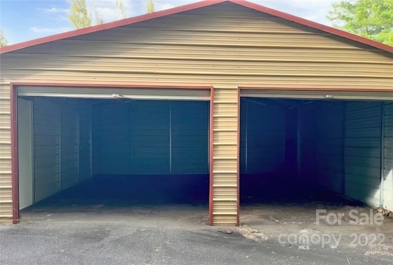 Property image 3 at 2956 Dalton Drive, Morganton, NC 28655