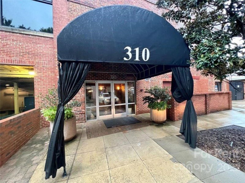 310 Arlington Avenue