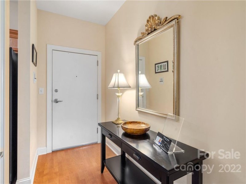 Property image 2 at 475 S Church Street, Hendersonville, NC 28792