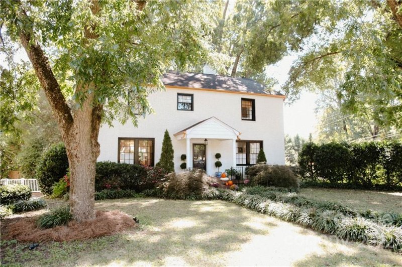 Property image 2 at 114 Ingleside Drive, Concord, NC 28025