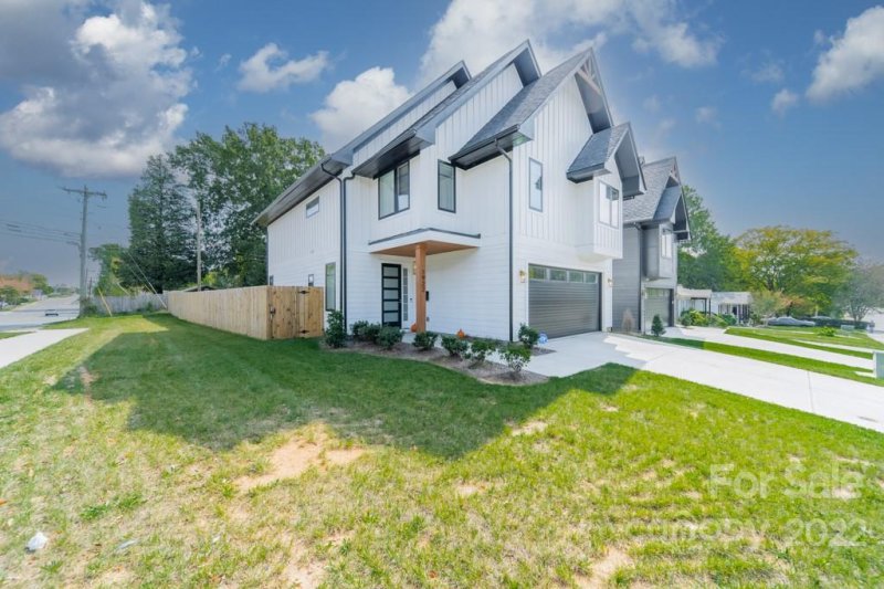 Property image 2 at 1922 Anderson Street, Charlotte, NC 28205