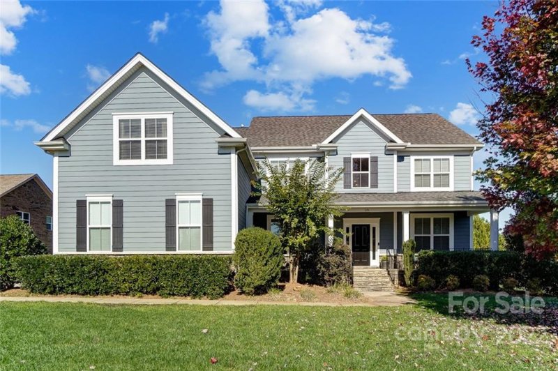 206 Sugar Plum Court