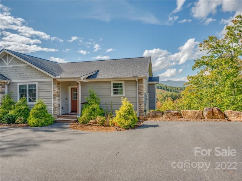 Property image 4 at 146 Red Hawk Knoll, Lake Lure, NC 28746