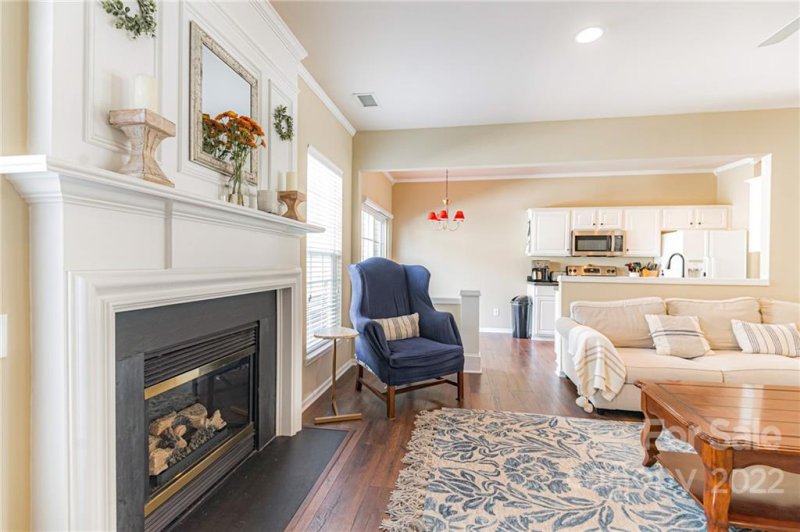 Property image 3 at 7124 Beverly Springs Drive, Charlotte, NC 28270