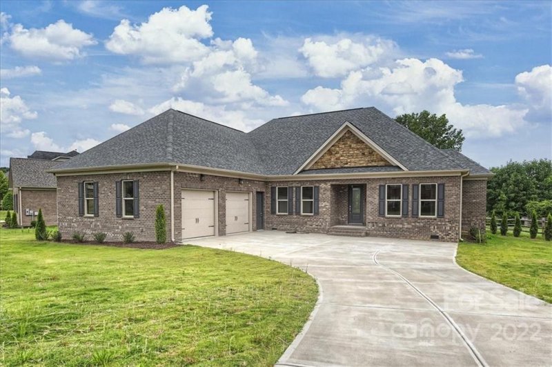 Property image 2 at 2005 Thorndale Road, Indian Trail, NC 28079