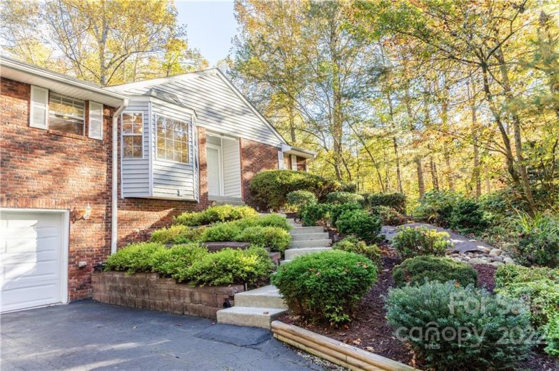 Property image 2 at 248 Fallen Timber Road, Hendersonville, NC 28791