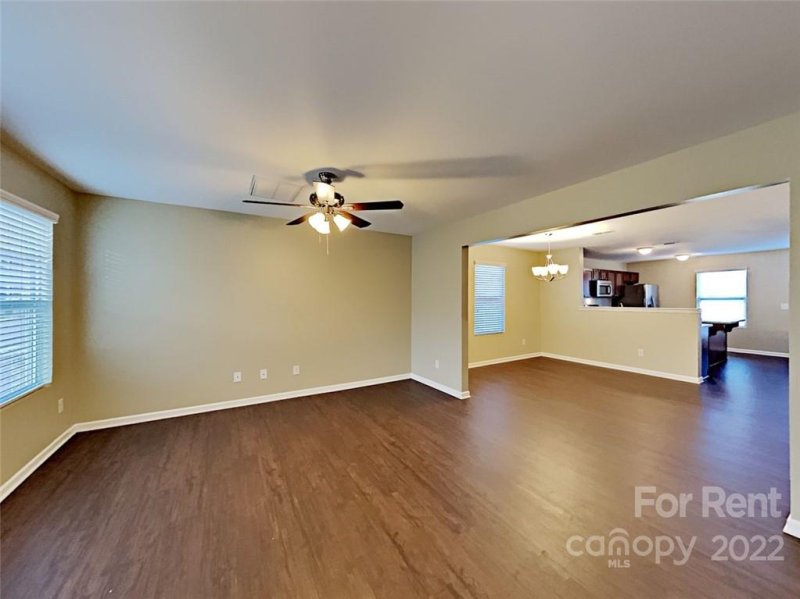 Property image 2 at 905 Sherman Street, Gastonia, NC 28052