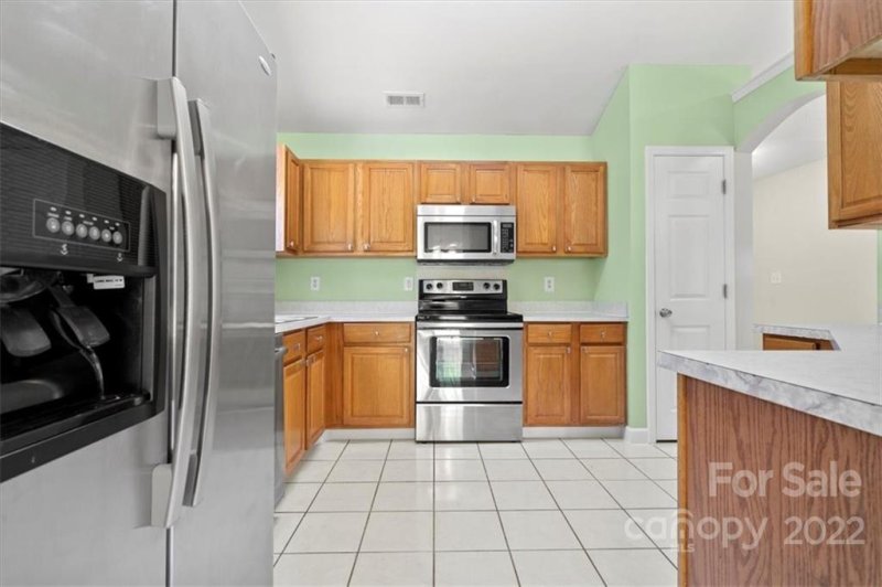 Property image 5 at 8718 Brookstead Meadow Court, Charlotte, NC 28215