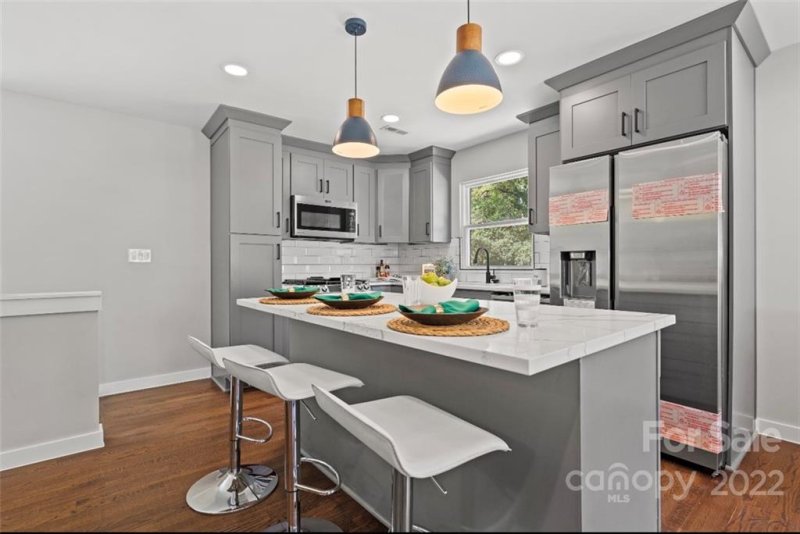 Property image 2 at 1101 Rollingwood Drive, Charlotte, NC 28217