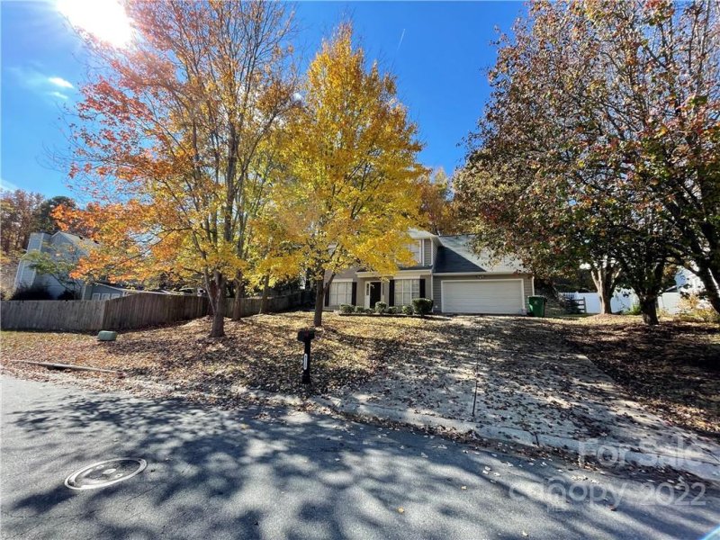 Property image 2 at 8115 Cadmium Court, Charlotte, NC 28215