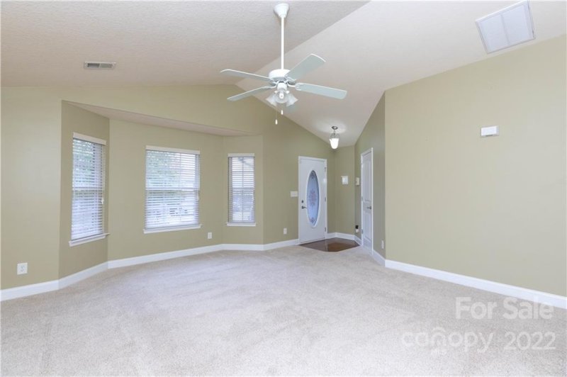 Property image 5 at 916 Catawba Wells Court, Rock Hill, SC 29732