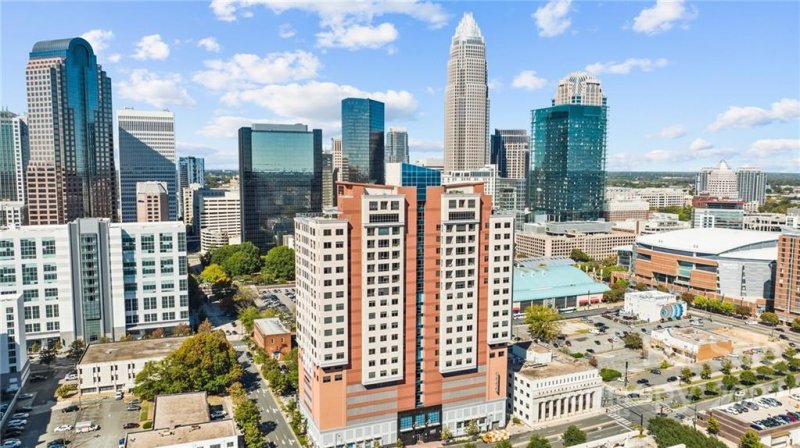 222 S Caldwell Street