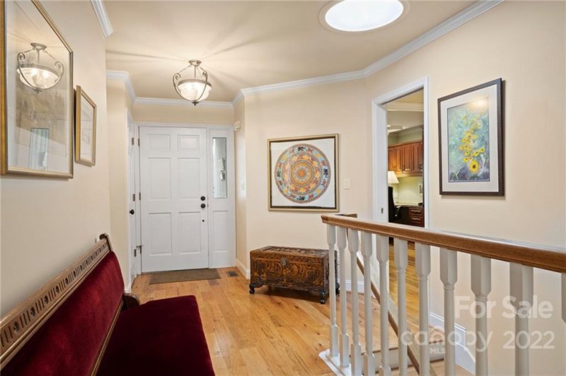 Property image 5 at 32 Ridgeview Drive, Asheville, NC 28804