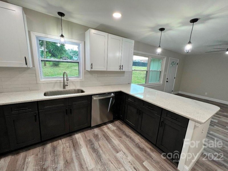 Property image 4 at 102 Beeran Street, Clover, SC 29710