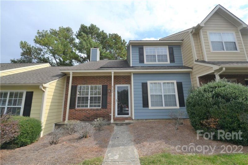 Property image 2 at 9144 Four Mile Creek Road, Charlotte, NC 28277