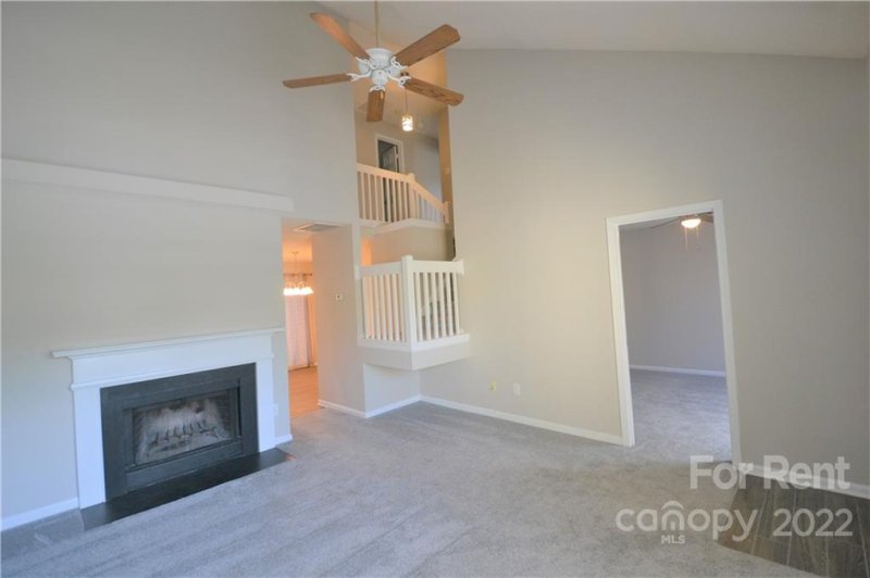 Property image 4 at 9144 Four Mile Creek Road, Charlotte, NC 28277