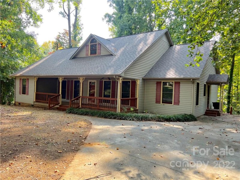 2015 Malvern Road