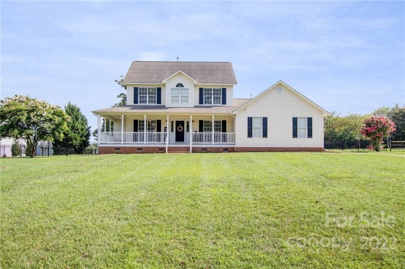 1302 Gracebrook Drive