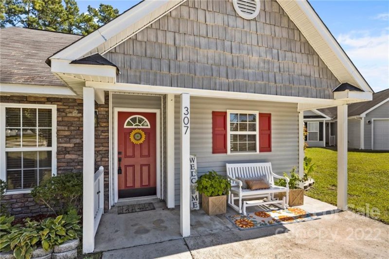 307 Tara Elizabeth Place