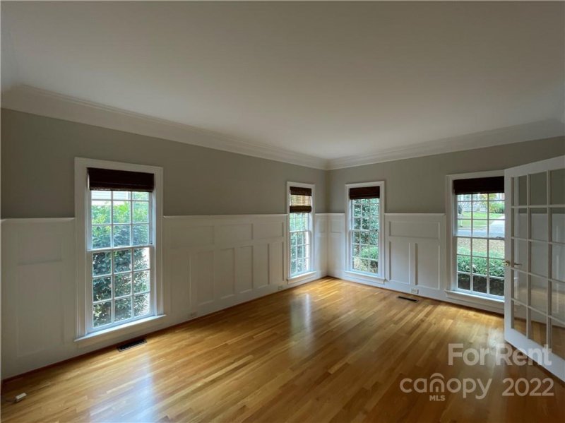 Property image 3 at 8502 Highgrove Street, Charlotte, NC 28277