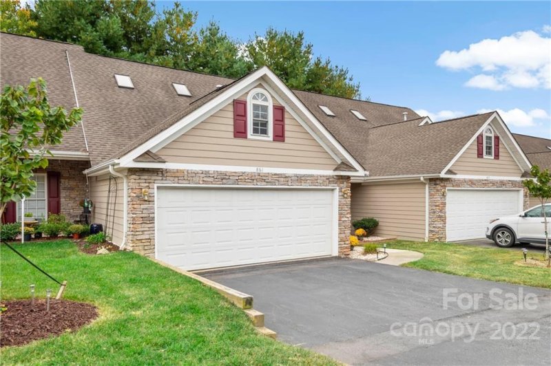 Property image 3 at 861 West Pointe Drive, Asheville, NC 28806