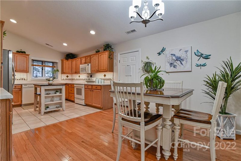 Property image 5 at 322 Kyfields Drive, Weaverville, NC 28787