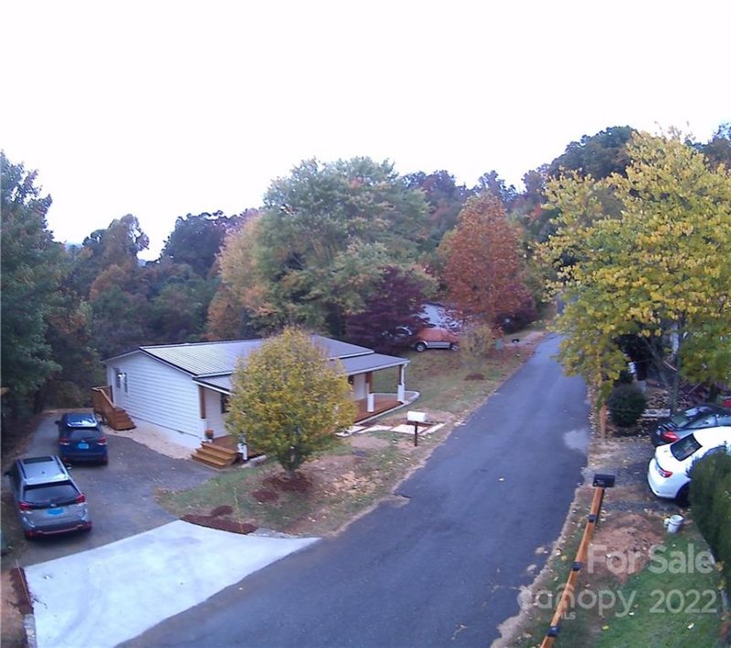 Property image 5 at 328 Camelia Lane, Asheville, NC 28806