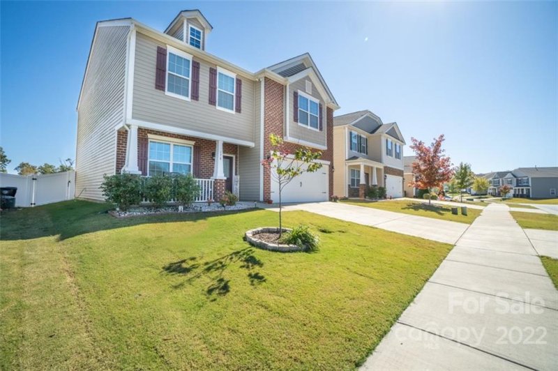 Property image 2 at 178 N Cromwell Drive, Mooresville, NC 28115