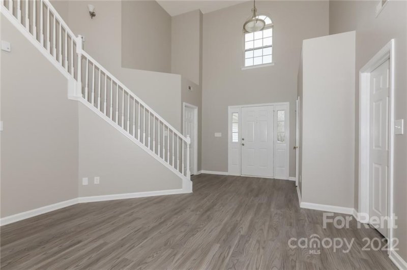 Property image 5 at 7009 Gatwick Lane, Matthews, NC 28104