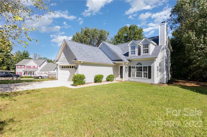 Property image 2 at 12315 Heritage Hills Lane, Charlotte, NC 28269