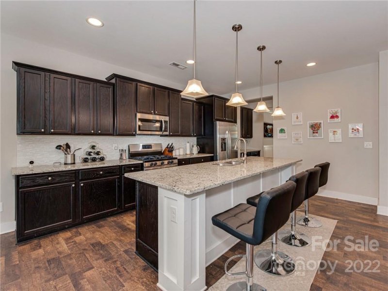 Property image 3 at 10127 Michael Crossing Drive, Charlotte, NC 28213