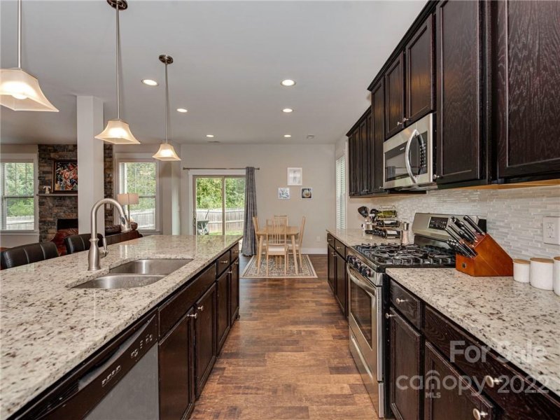 Property image 4 at 10127 Michael Crossing Drive, Charlotte, NC 28213