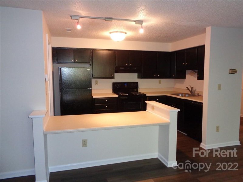 Property image 3 at 7530 Pebblestone Drive, Charlotte, NC 28212