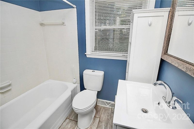 Property image 4 at 1021 Nottingham Drive, Gastonia, NC 28054