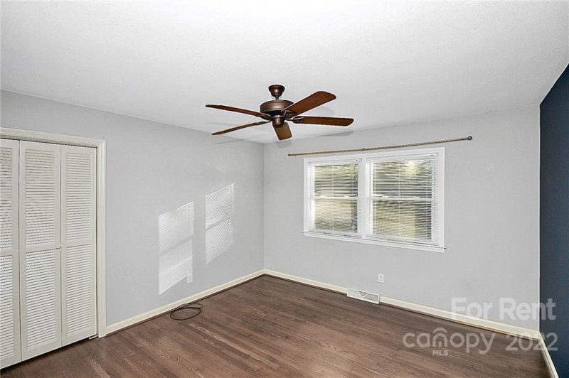 Property image 5 at 1021 Nottingham Drive, Gastonia, NC 28054