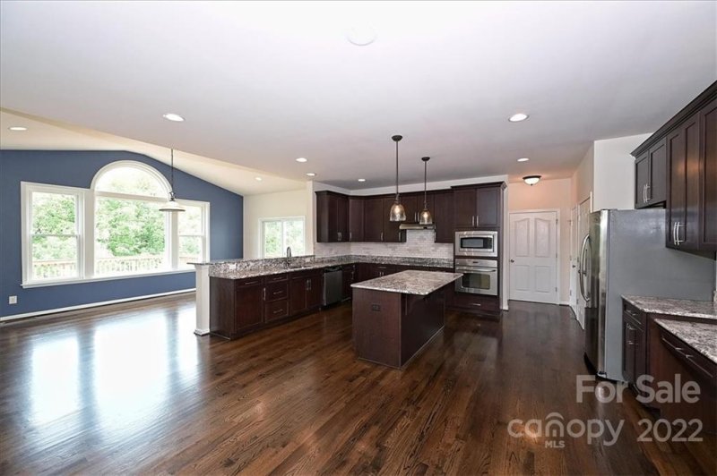 Property image 3 at 7490 Katelyn Court, Harrisburg, NC 28075