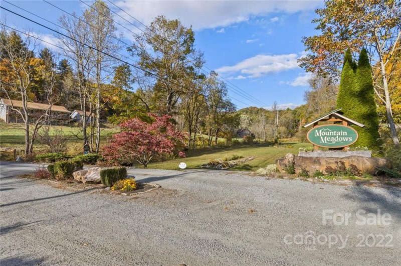 Property image 2 at 117 Nicole Place, Mars Hill, NC 28754