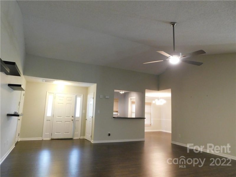 Property image 5 at 7809 Glencannon Drive, Charlotte, NC 28227