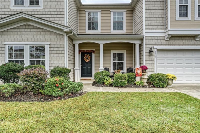 Property image 2 at 6706 Oakdale Meadows Court, Mint Hill, NC 28227