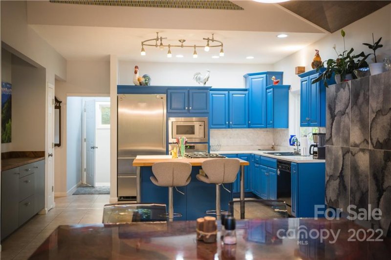 Property image 5 at 11 Ladyslipper Lane, Waynesville, NC 28786