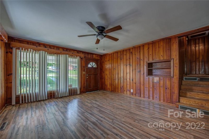 Property image 4 at 997 Green Circle Drive, Gastonia, NC 28054